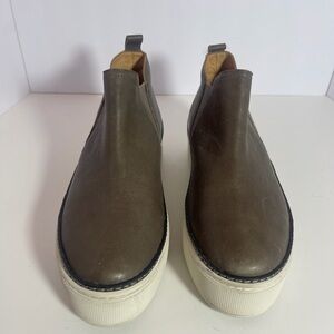 J Slides Women's Taupe Leather Slip-On Loafers